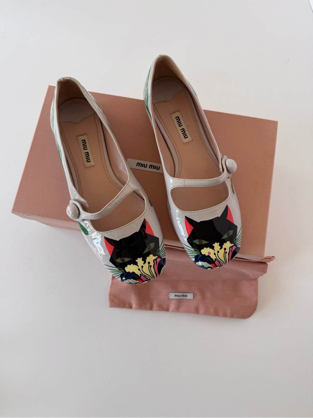 Miu Miu Cat Print Patent Leather Mary Jane Flats 6.5 - Picture 3 of 9
